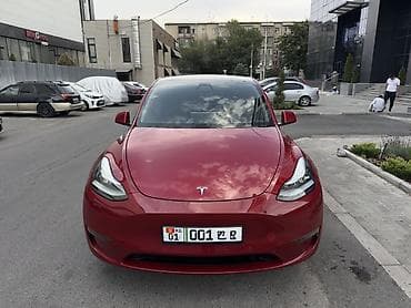 byd e2 2023: Tesla Model Y: 2020 г. — 2