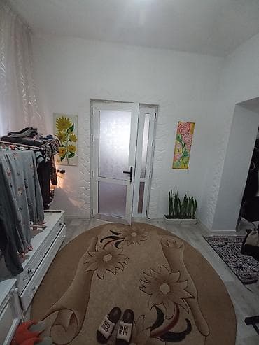 продажа дачи: Продаётся частный дом с ухоженным двором и садом. Погреб в подвале — 8