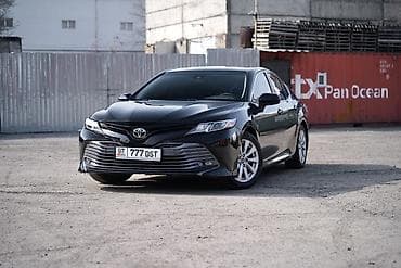 Toyota Camry: 2019 г., 2.5 л, Автомат, Бензин, Седан