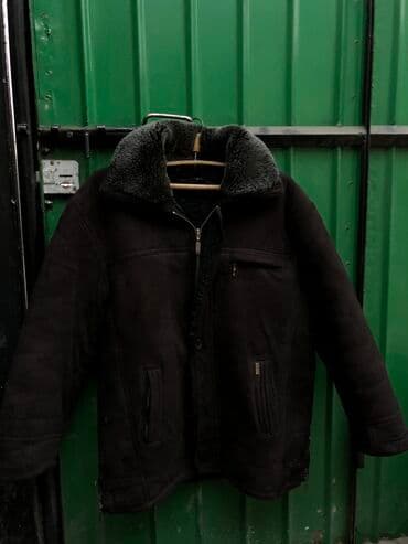 Продаю мужскую дубленку 
Размер 54
В хорошем состоянии
