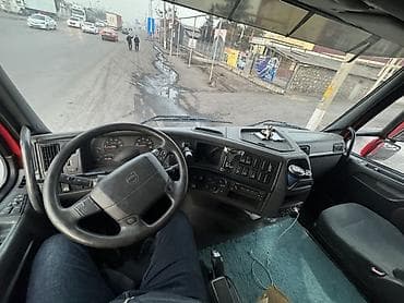 volvo вольво: Тягач, Volvo, 2010 г., Тентованный — 7