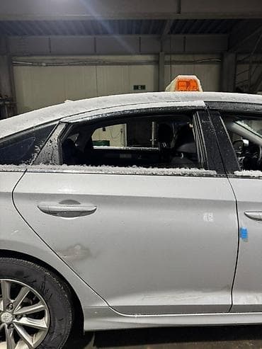 banzai: Дверь Задняя правая Hyundai, Б/у, Оригинал — 1