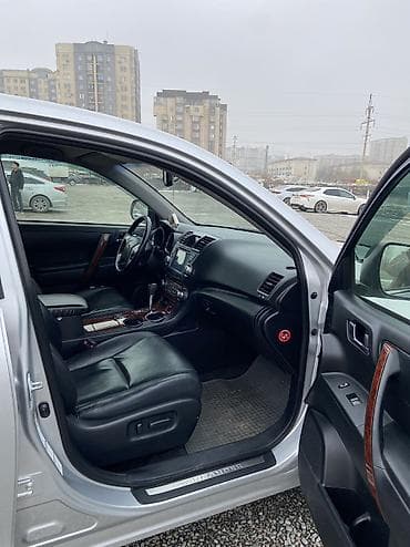 prius prim: Toyota Highlander: 2011 г., 3.5 л, Типтроник, Бензин, Кроссовер — 9