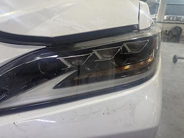 Передняя левая фара Lexus 2021 г., Б/у, Оригинал