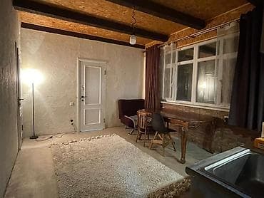Дома: Домик на берегу реки Аламедин. В ущелье гор села Арашан. свежий — 2