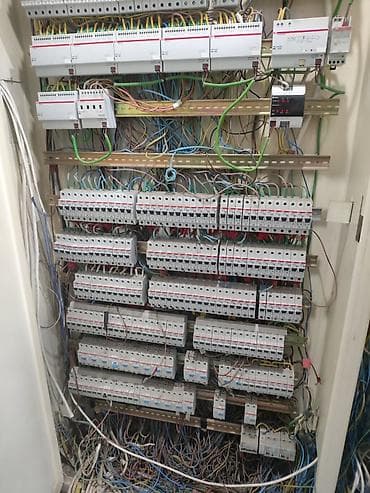 Электрик | Монтаж выключателей, Электромонтажные работы, Установка распределительных коробок Больше 6 лет опыта