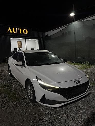 Hyundai Avante: 2021 г., Седан