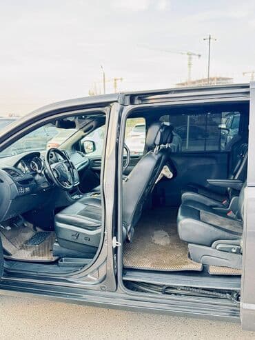 машина за 5 тысяч долларов: Dodge Caravan: 2019 г., 3.6 л, Автомат, Бензиновая, Минивэн — 6