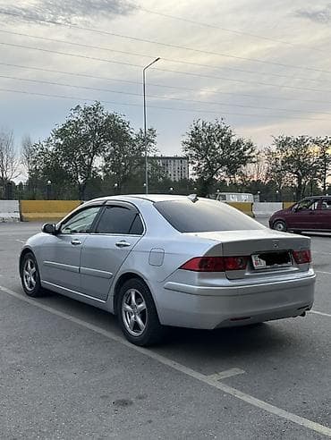 Продажа авто: Honda Accord: 2003 г., 2 л, Механика, Бензин, Седан — 5