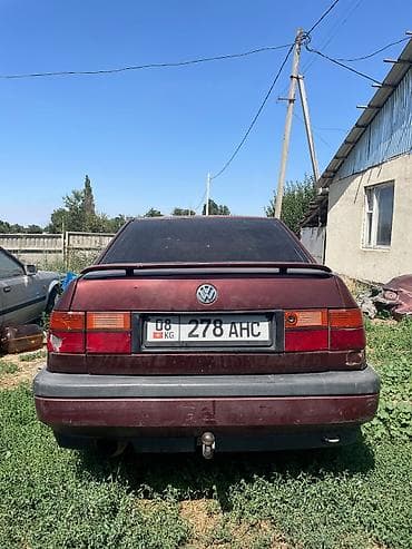 салквн тор: Volkswagen Vento: 1992 г., 2 л, Механика, Бензин, Седан — 3