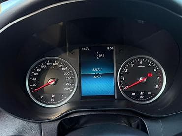 трактыр 82: Mercedes-Benz C-Class: 2019 г., 2 л, Автомат, Бензин, Седан — 10