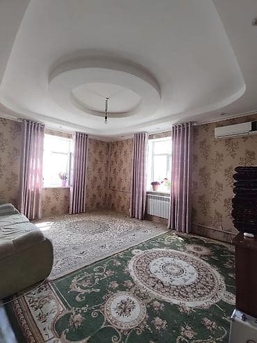 Продаётся монсардный дом, с времянкой. Цена договорная. Адрес.Город