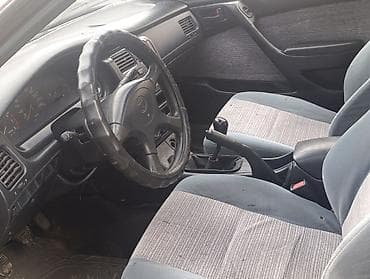 тойота карина е 1997: Toyota Carina E: 1993 г., 1.6 л, Ручные, Бензин, Хэтчбэк — 8