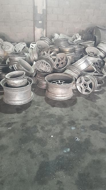 демонтаж окна: Сырьё: лом алюминия Описание: - Алюминиевые автомобильные диски (без — 1