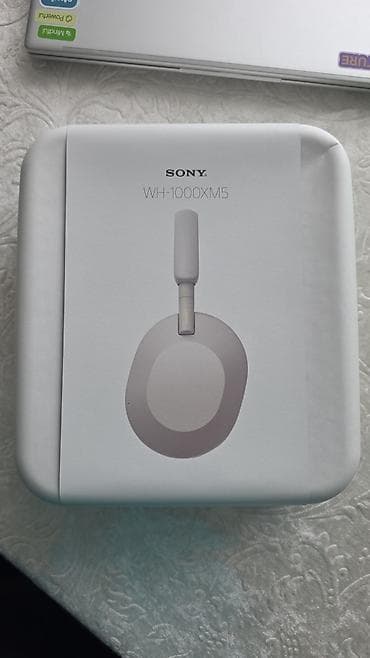 behringer b 5: Беспроводные накладные наушники, Sony, Новый — 1