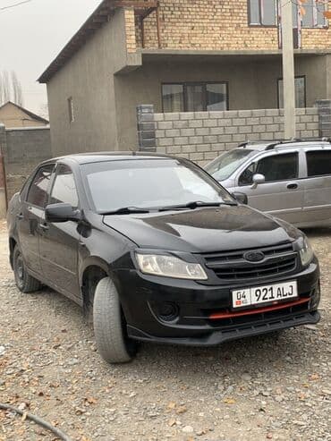 ВАЗ (ЛАДА) Granta: 2013 г., 1.6 л, Механика, Бензин, Седан