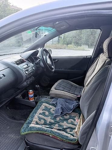 аито: Honda Fit: 2003 г., 1.3 л, Вариатор, Бензин, Хэтчбэк — 6