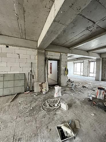 Кыймылсыз мүлк: Продается коммерческое помещение ПСО 397м2 3 этажа ЖК Ренессанс ул — 7