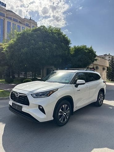 100: Toyota Highlander: 2021 г., 2.5 л, Автомат, Гибрид, Кроссовер — 1