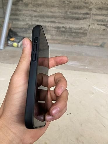 Уюлдук телефондор жана аксессуарлар: IPhone 13, 256 ГБ, черный - Модель: iPhone 13 (номер модели — 7
