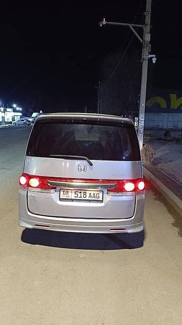 м 119: Honda Stepwgn: 2005 г., Автомат, Газ, Минивэн — 4