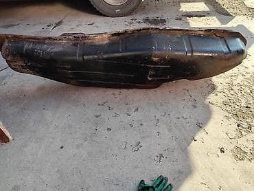 на поджеро: Топливный бак Mitsubishi Б/у — 2
