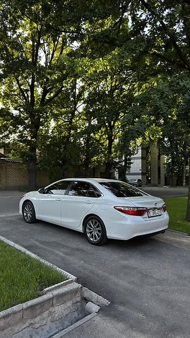 crown 2018: Toyota Camry: 2017 г., 2.5 л, Автомат, Бензин, Седан — 2