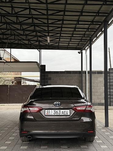 corolla spacio: Toyota Camry: 2018 г., 2.5 л, Вариатор, Гибрид, Седан — 6