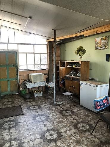 Продажа домов: Продается дом! Со всеми удобствами! Участок 8 сот. В доме 3 ком. Кухня — 3