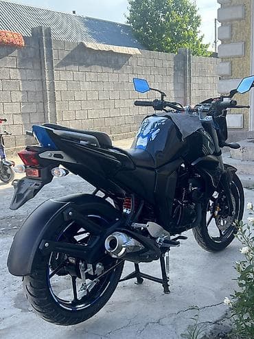 sc project: Спортбайк Kawasaki, 180 куб. см, Бензин — 3