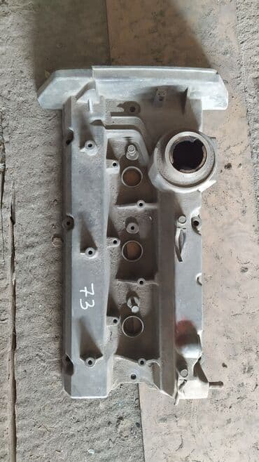 Mitsubishi Galant, Lancer, Diamant Крышка клапанов Мицубиси Галант