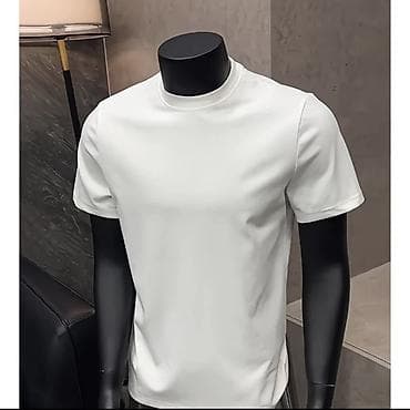 форма одежда: Базовые мужские футболки с коротким рукавом - Классический крой — 1