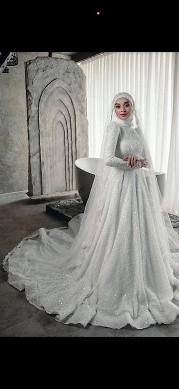 Жеке буюмдар: Үлпөт көйнөгү, La Sposa, L, Жабык, Мусулман, Корсети менен, А-силуэт, Пайеткалар, Колдонулган — 1