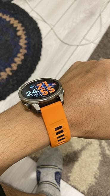 amazfit balance: Смарт‑часы с круглым AMOLED‑дисплеем и ярким оранжевым силиконовым — 3