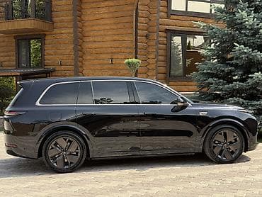bmw ix3: Lixiang L9: 2025 г., 1.5 л, Автомат, Гибрид, Кроссовер — 5