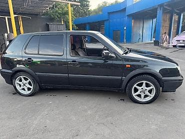 colf 2: Volkswagen Golf: 1993 г., 1.8 л, Механика, Бензин, Хэтчбэк — 3