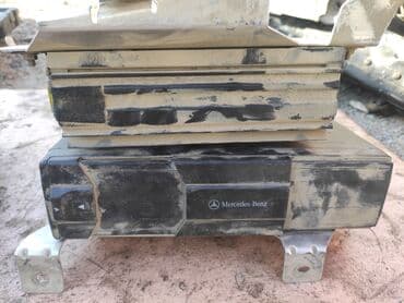 крыло е34: МЕРС W220 S500 запчасти по салону по кузову задние крыло правый и — 9