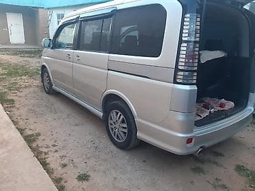 a8 audi: Honda Stepwgn: 2004 г., 2 л, Автомат, Бензин, Минивэн — 4