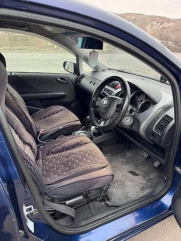 Унаа: Honda Fit: 2003 г., 1.5 л, Вариатор, Бензин, Хетчбек — 8