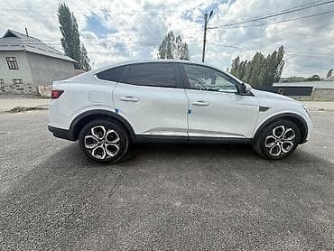Renault Arkana: 2021 г., 1.4 л, Вариатор, Бензин, Кроссовер — 3
