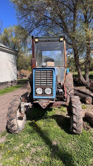 YTO (ЮТО) Тракторлор: Модель 80, Колдонулган, Пресс-подборщики бар трактор — 1