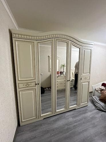 Дом и сад: Спальный гарнитур в классическом стиле (цвет айвори с золотистой — 2