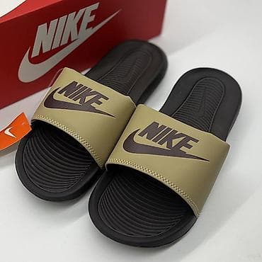 шлепки найк: NIKE Benassi – легкие шлепанцы-сланцы для повседневной носки и отдыха — 3