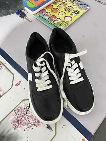 Классические кеды/кроссовки повседневные БЕСПЛАТНАЯ ДОСТАВКА + НОВОЕ