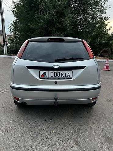 small car: Ford Focus: 2003 г., 1.6 л, Механика, Бензин, Хэтчбэк — 2