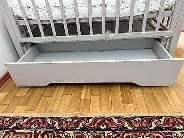 матрсы: Детская односпальная кровать, Б/у, Для девочки, Для мальчика, С матрасом, МДФ, Самовывоз — 3