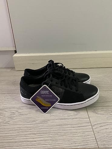 clarks обувь: Кроссовки, 35.5, Clarks, Новый, цвет - Черный, Бесплатная доставка — 2