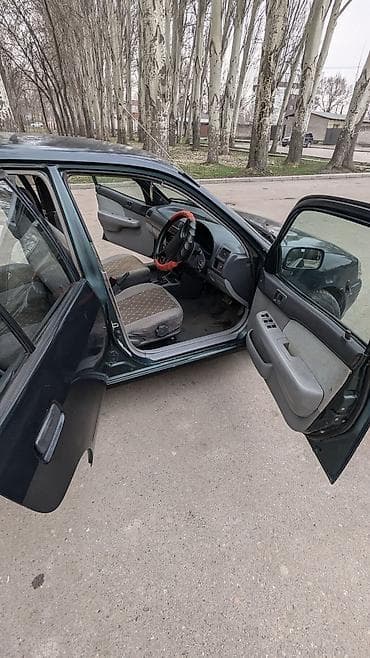 Toyota: Toyota Starlet: 1996 г., 1.3 л, Автомат, Бензин, Хэтчбэк — 7