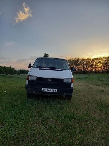 Транспорт: Volkswagen Transporter: 1994 г., 2 л, Механика, Бензин, Минивэн — 3