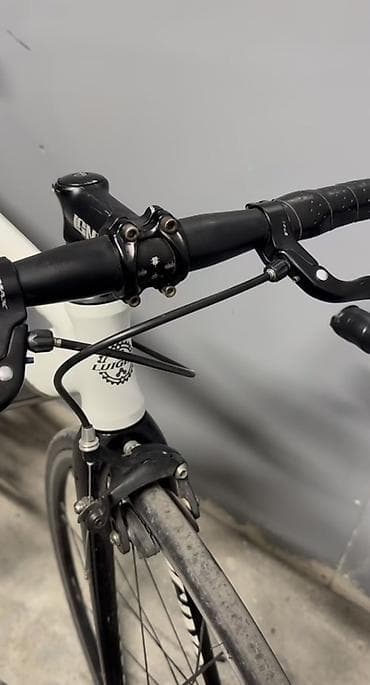 фикс xl: Шоссейный велосипед, Рама M (156 - 178 см), Б/у — 3